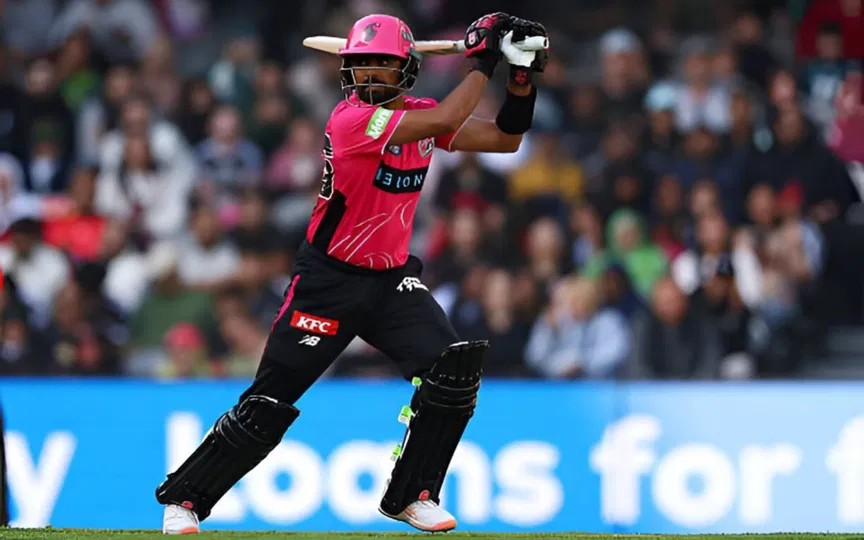 Babar Azam punishes Rizwan's Renegades; boosts T20 World Cup selection with BBL fifty